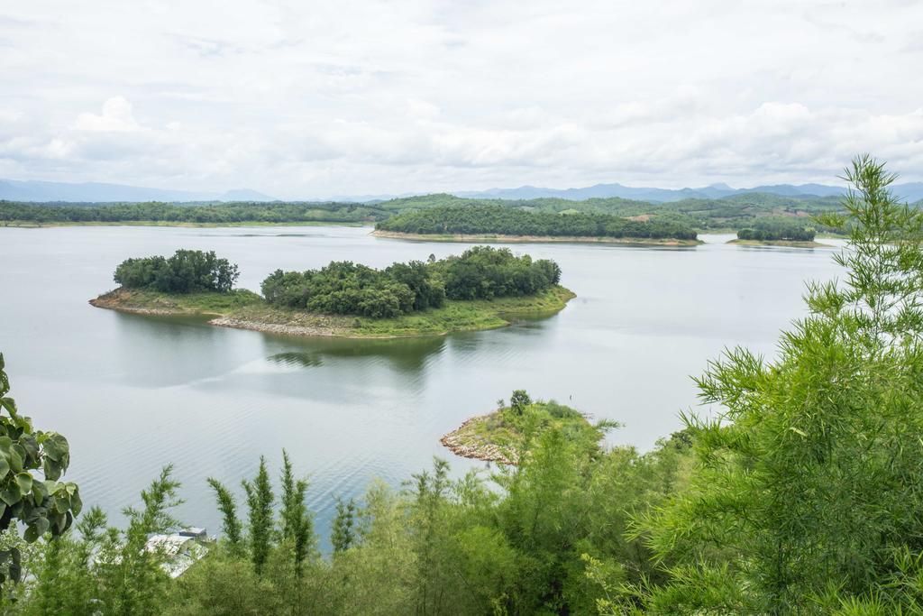 Thawsi Lake Hill Si Sawat Luaran gambar